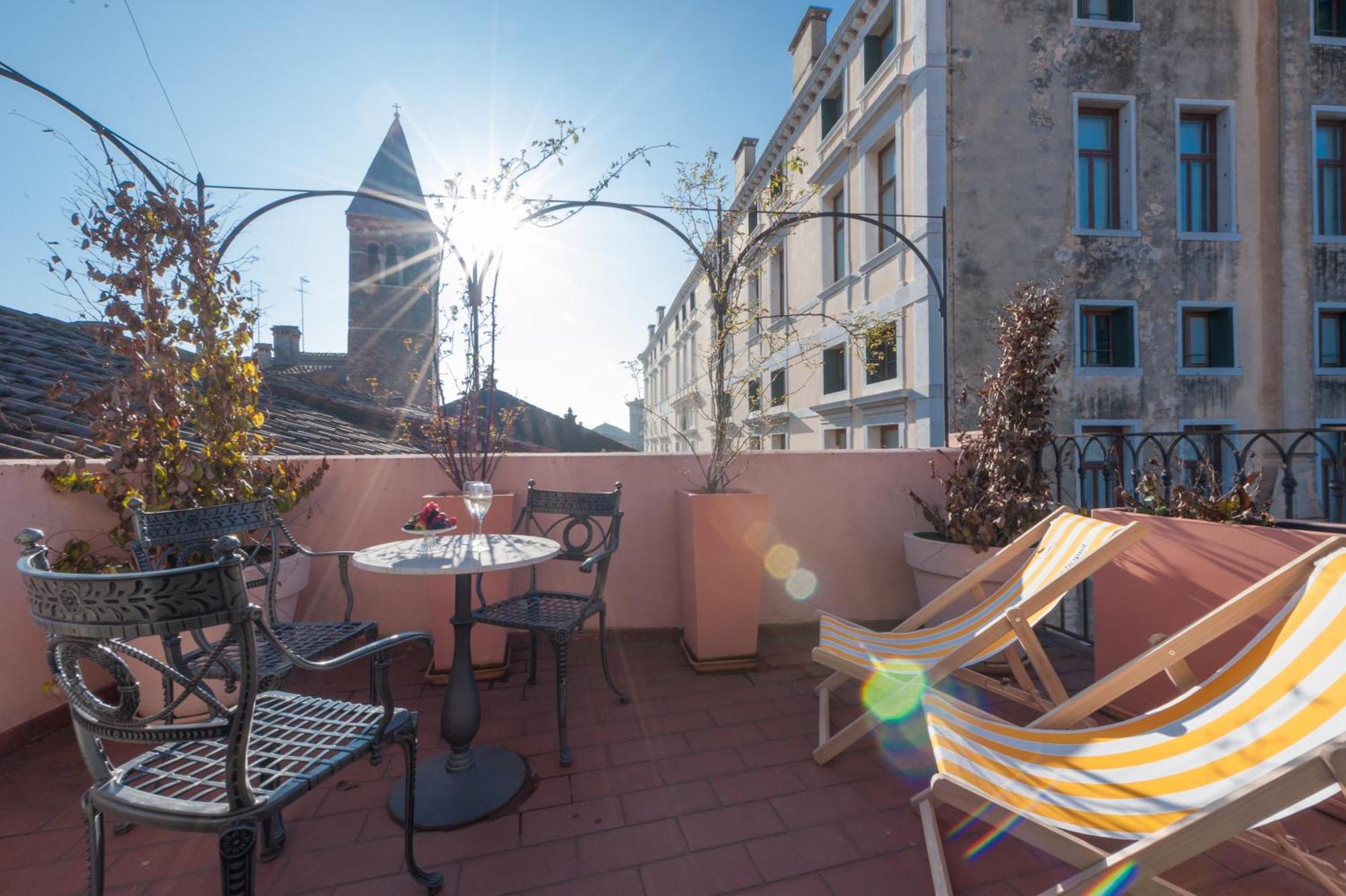 Townhouse Con Terrazza Venezia
